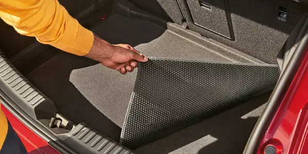 SEAT Leon boot space