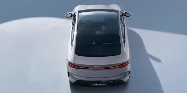BYD SEAL Blade Battery and Cell-to-Body engineering technology